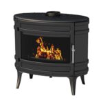 Mandor 8–18 kW Cast iron wood stove that can accommodate 66 cm logs